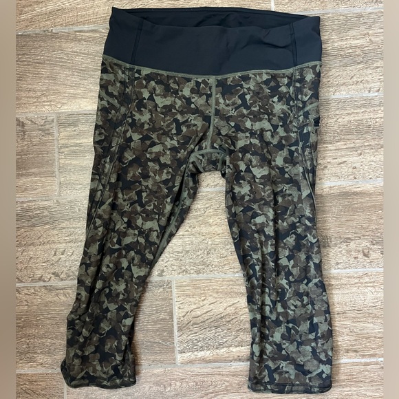 Lululemon Leggings - Picture 1 of 6